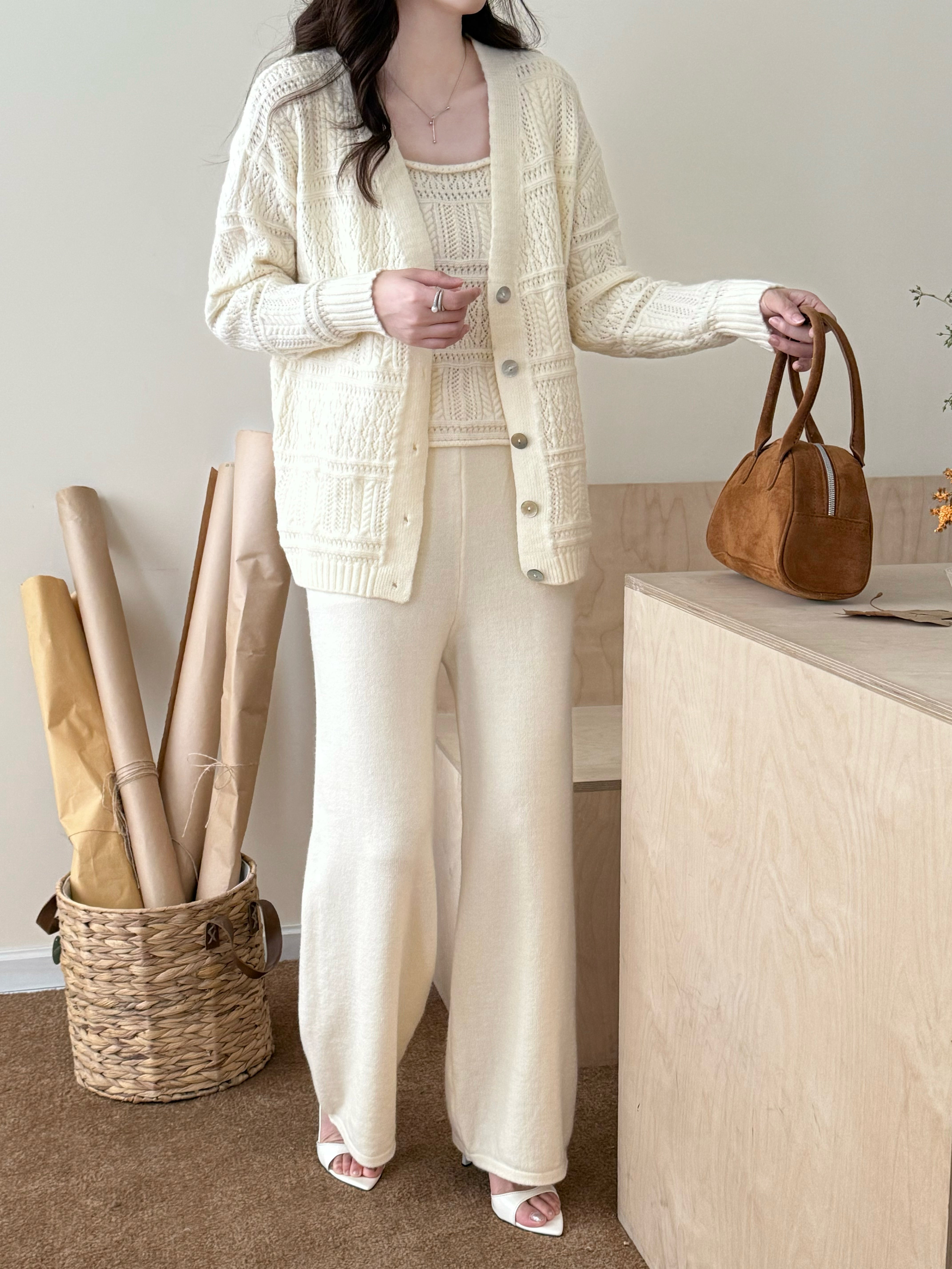 TINA WHITE DETAIL THREE PIECE KNIT SUIT