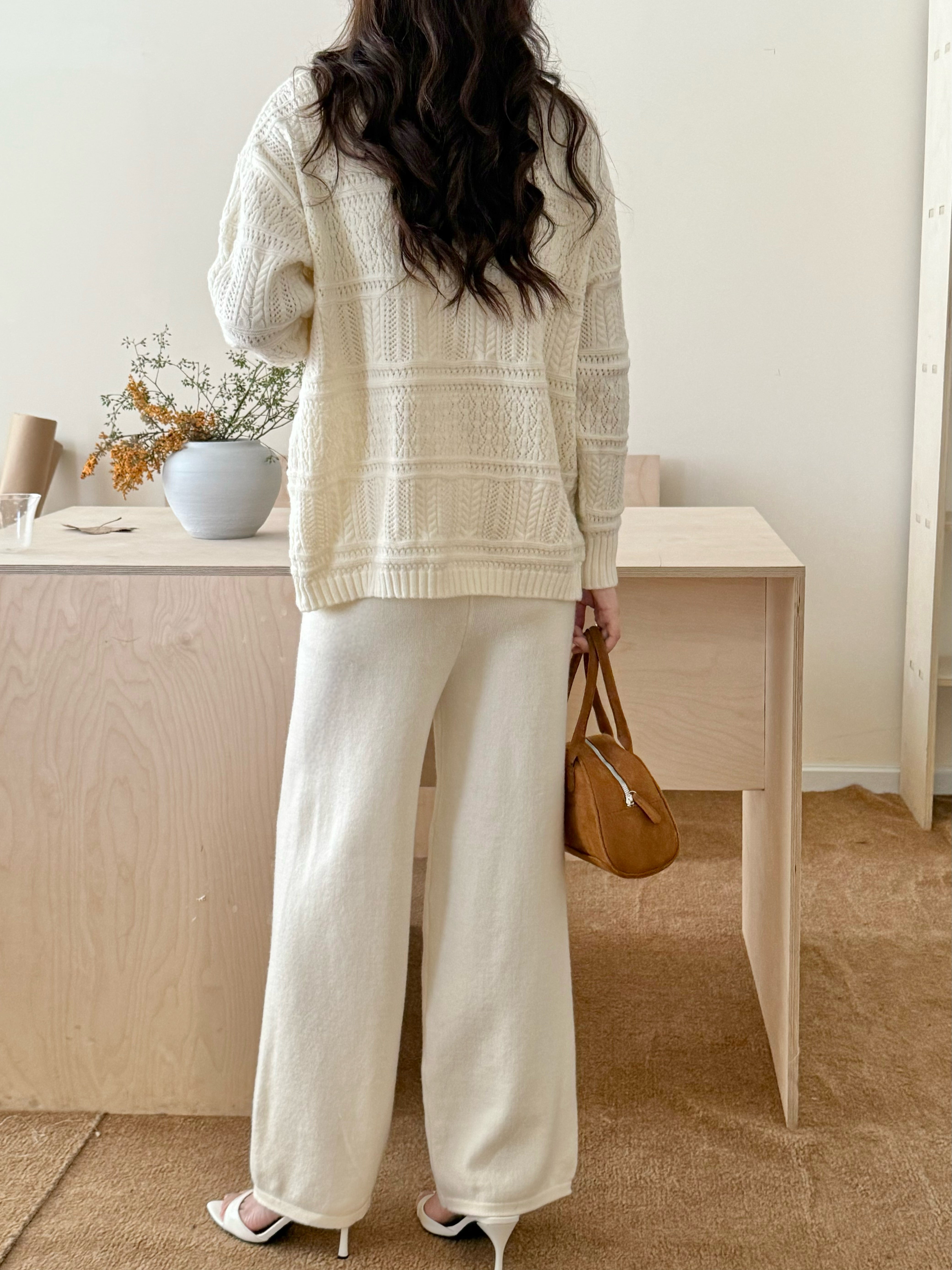 TINA WHITE DETAIL THREE PIECE KNIT SUIT