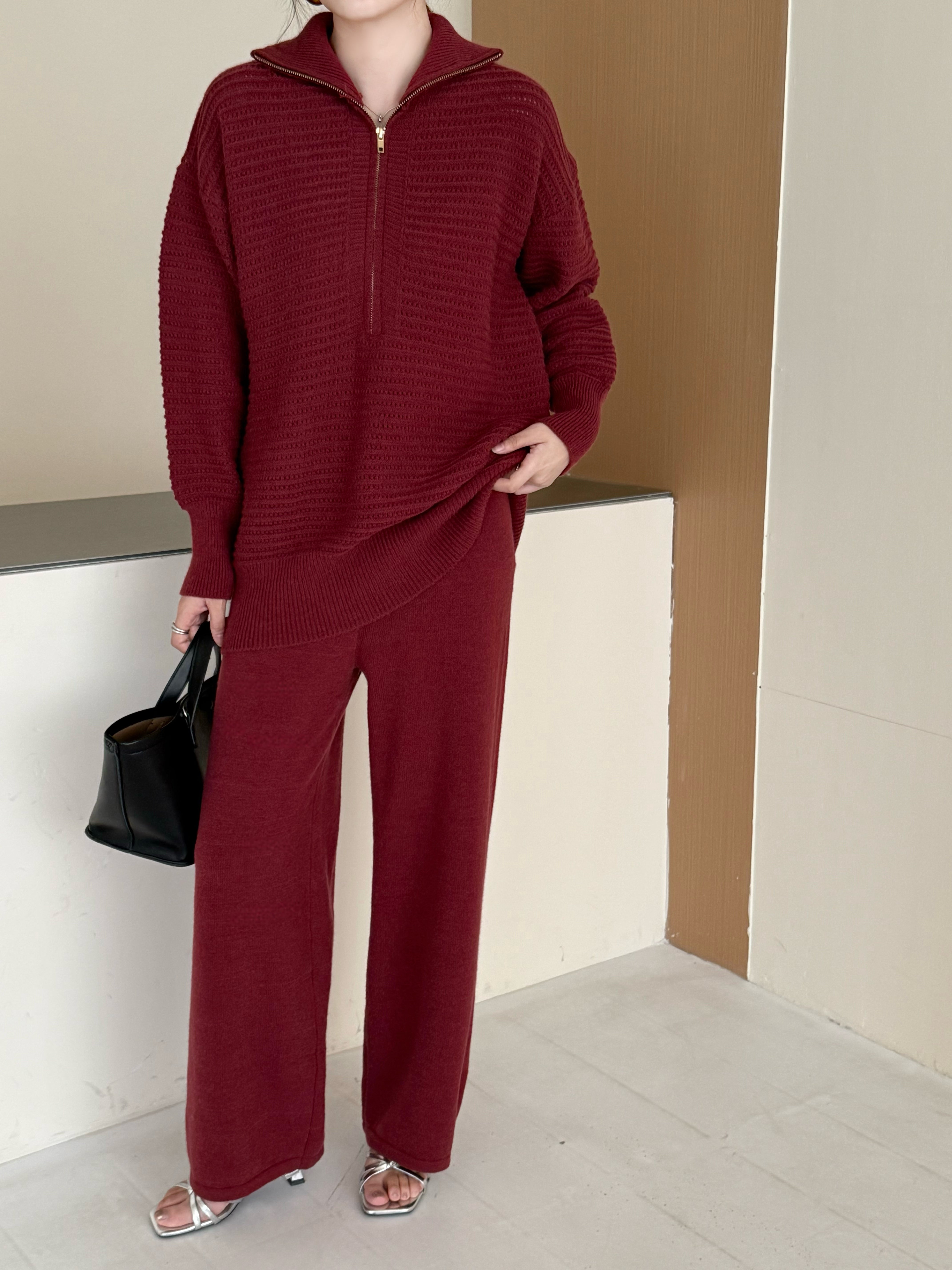 LOLO KNIT DETAIL SUIT CHERRY