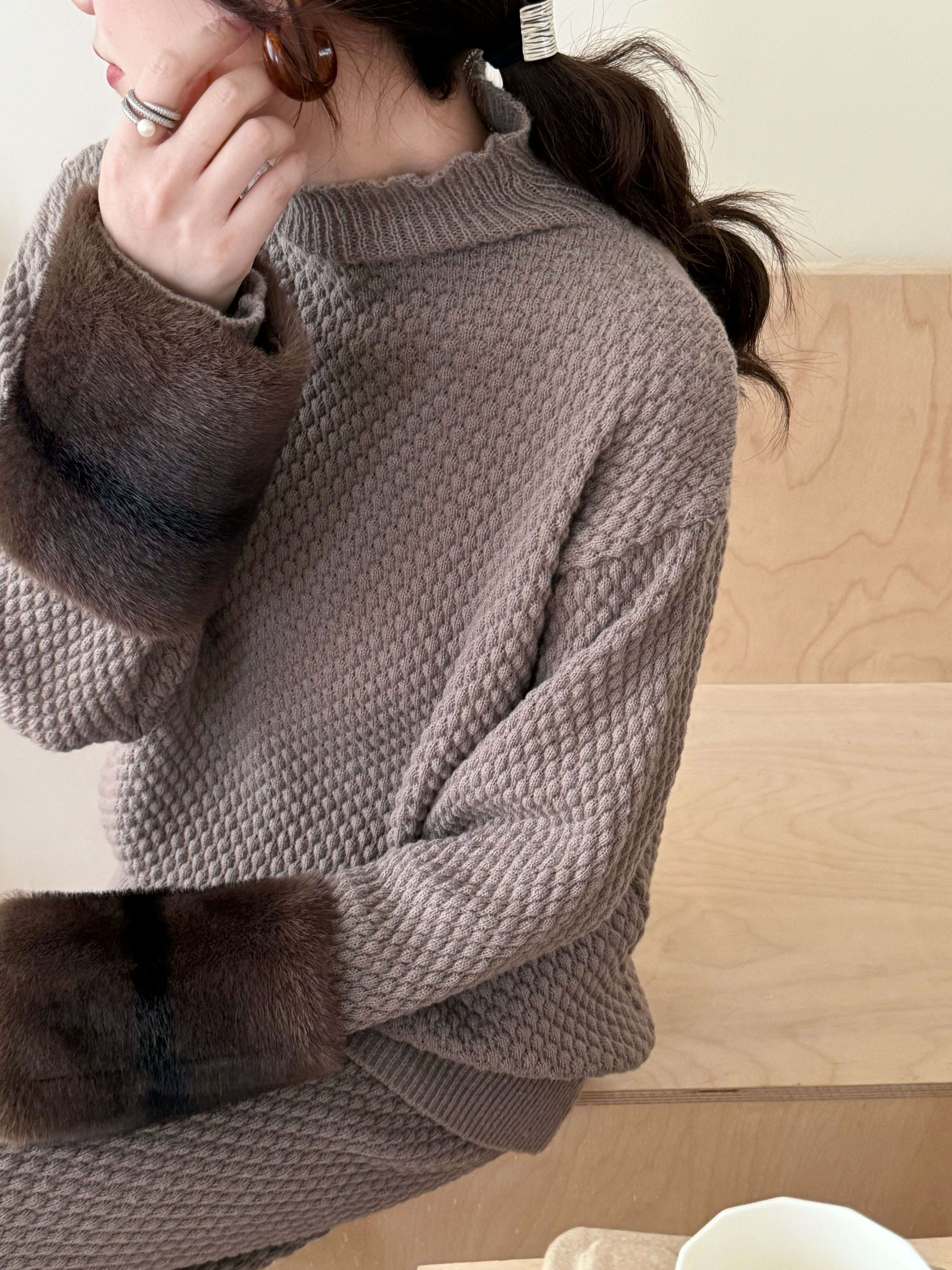 GIGI FUR CUFF KNIT SUIT