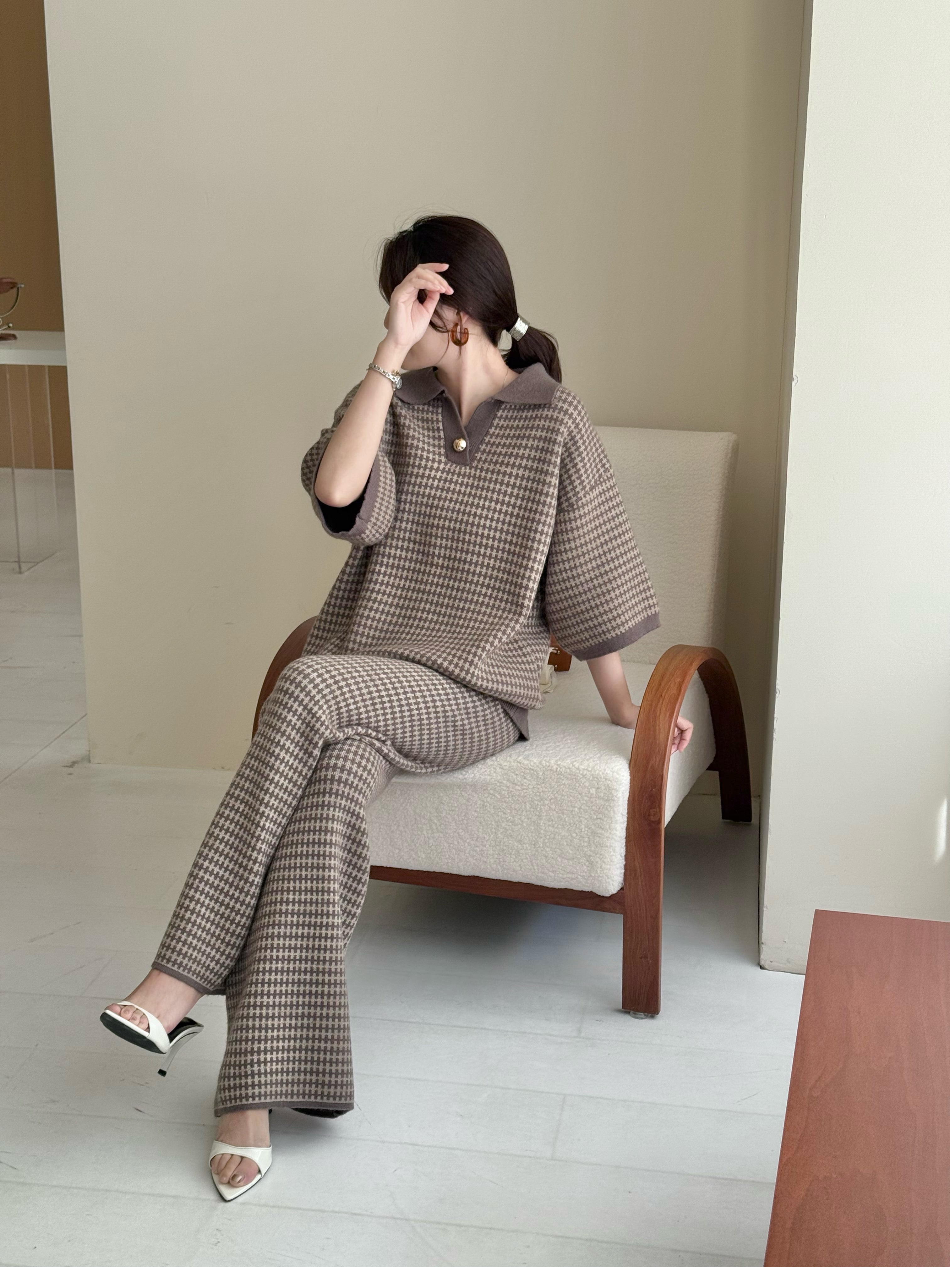 Sira Knit Detail Suit Dark Mouse