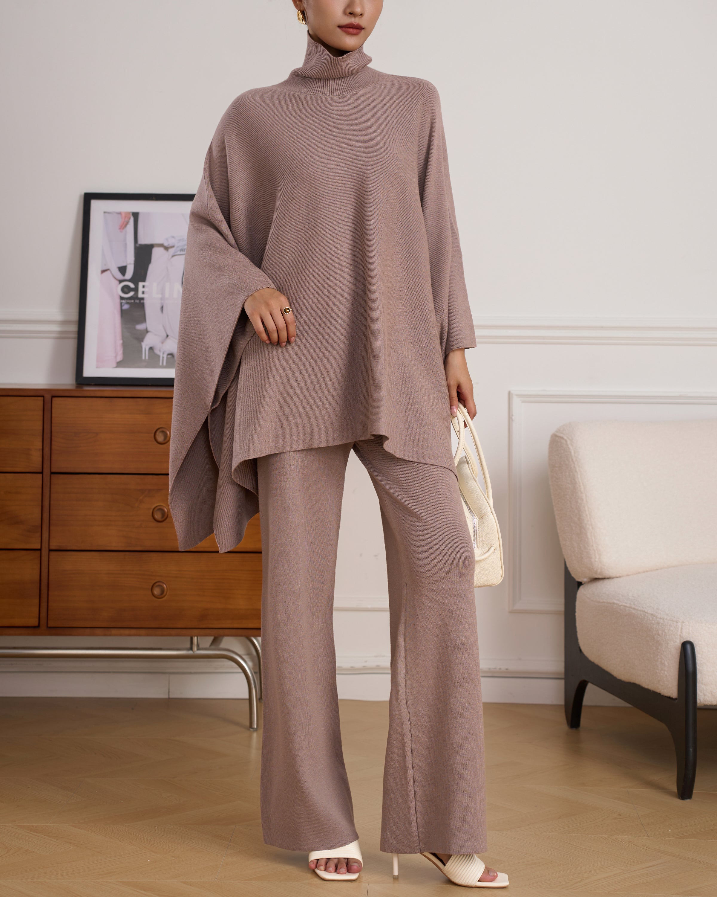 Classic Lily Taupe Knit Set
