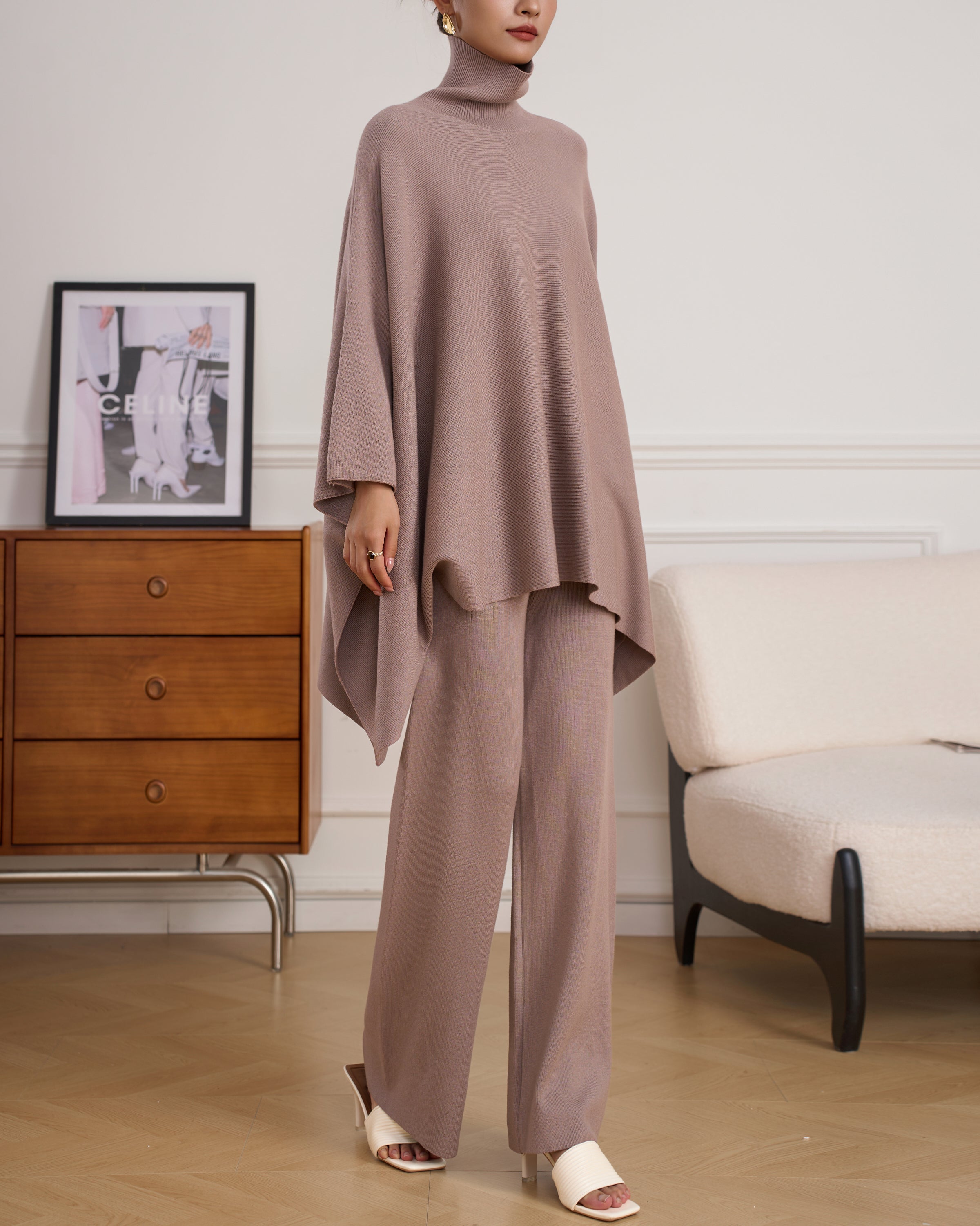 Classic Lily Taupe Knit Set