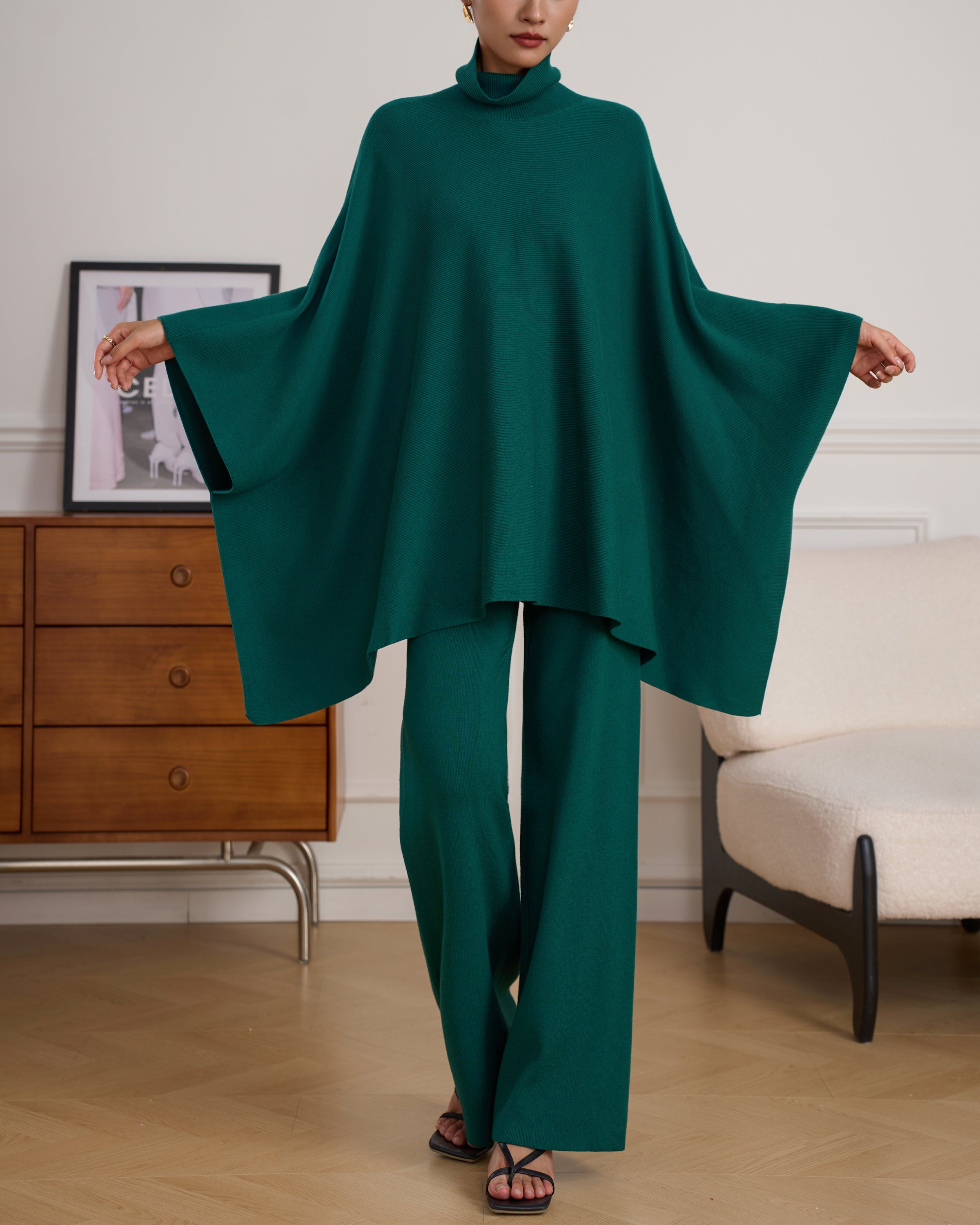 Lily Classic Emerald Green Knit Set