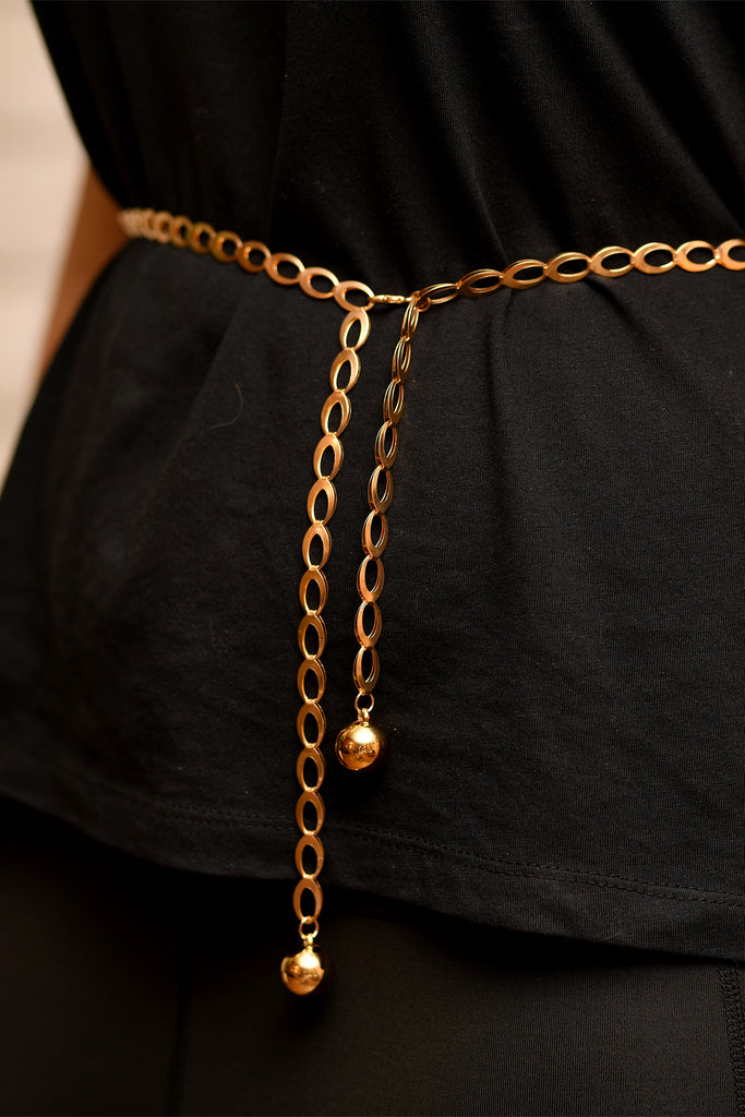 Golden chain waist belt
