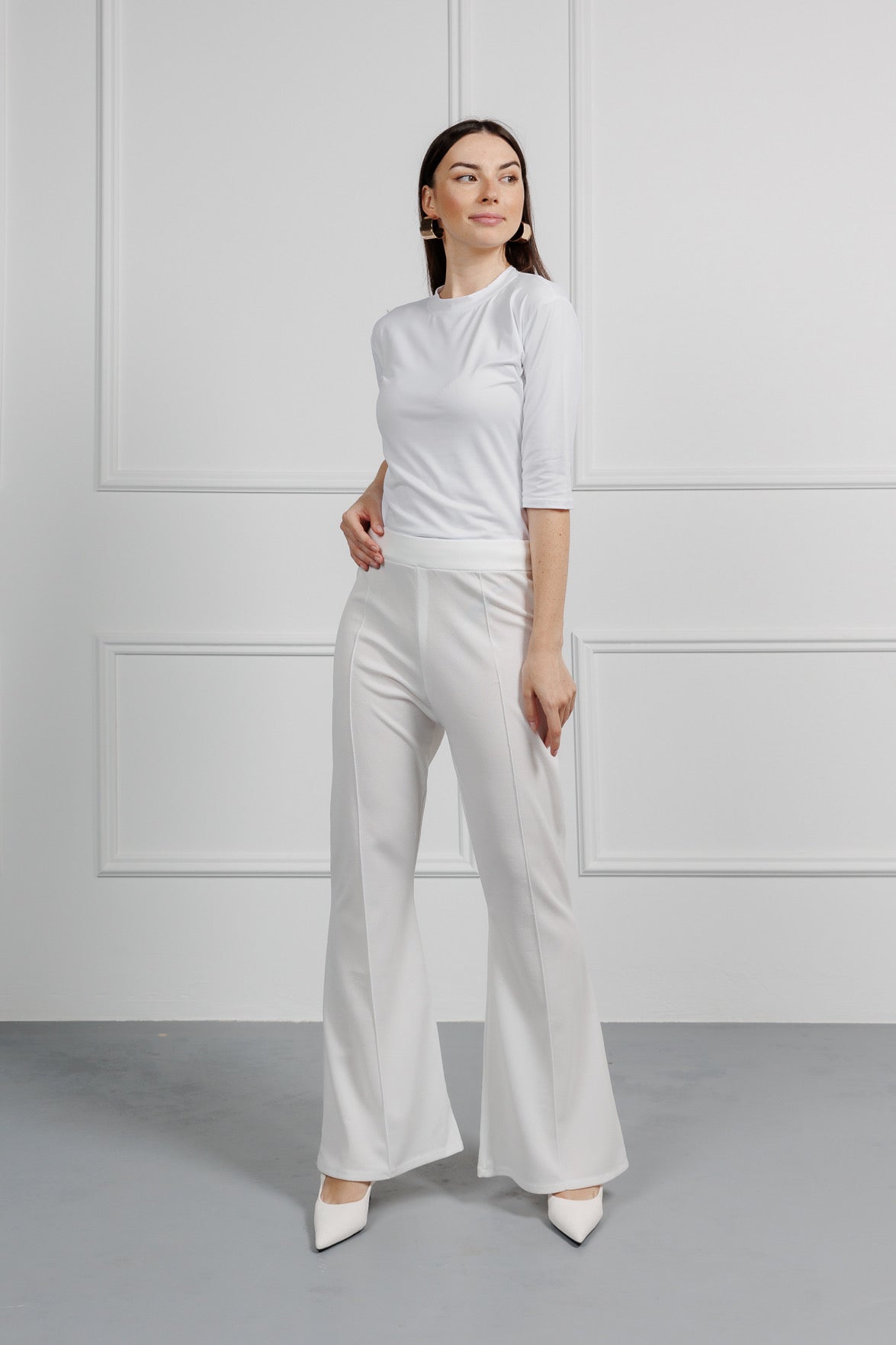 Classic Bootcut White Pant