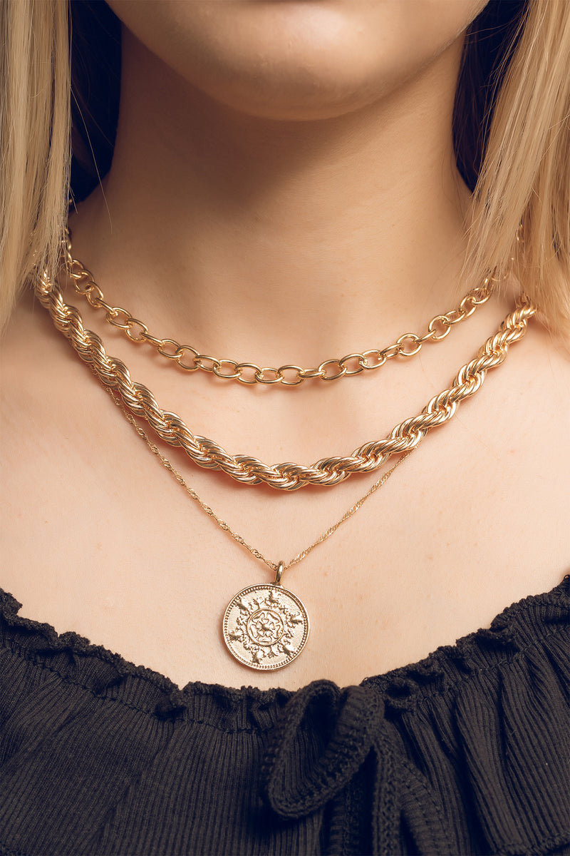 Forever 21 Coin Necklace 2025